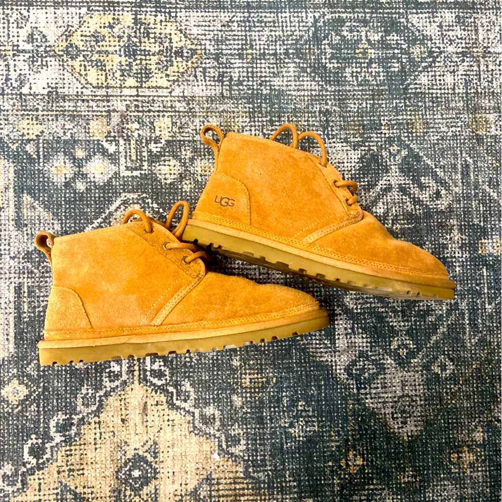 UGG Men's Tan Neumel Suede Boots size 8 NWOT